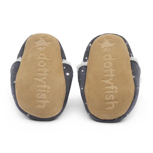 Non-slip soft suede soles of Dotty Fish children’s slippers imprinted with Dotty Fish name and logo.